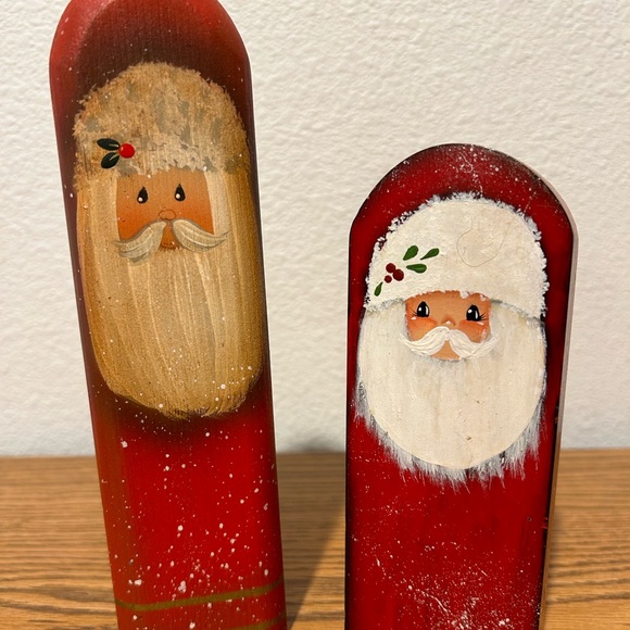 Handpainted Wooden Santa’s - Picture 13 of 13
